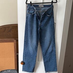 Levi's High Rise Blue Jeans